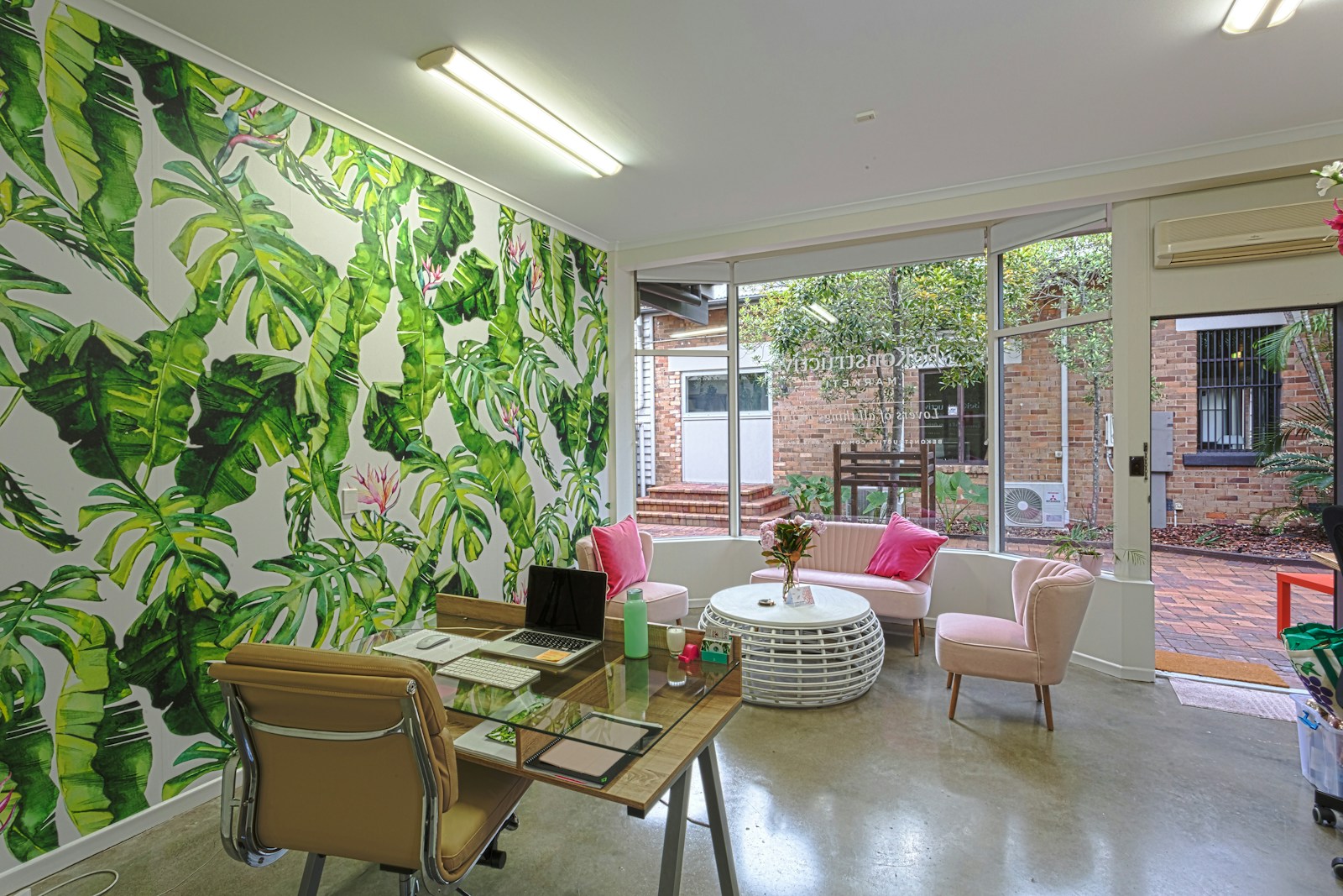 Australian small business workspace representing tailored business insurance